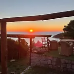 Alojamento de Acomodação e Pequeno-almoço La Collina Sul Mare Marina di Campo