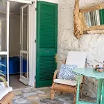 Alojamento de Acomodação e Pequeno-almoço La Collina Sul Mare 3*