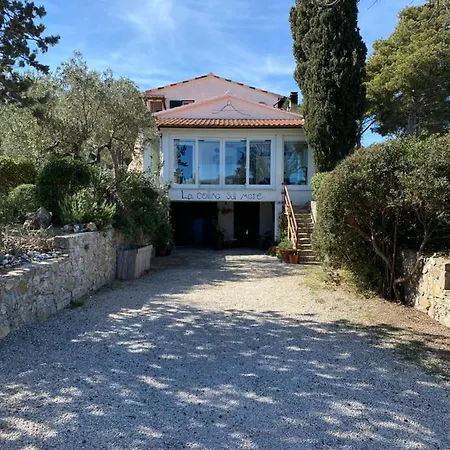 La Collina Sul Mare Bed and Breakfast 3*